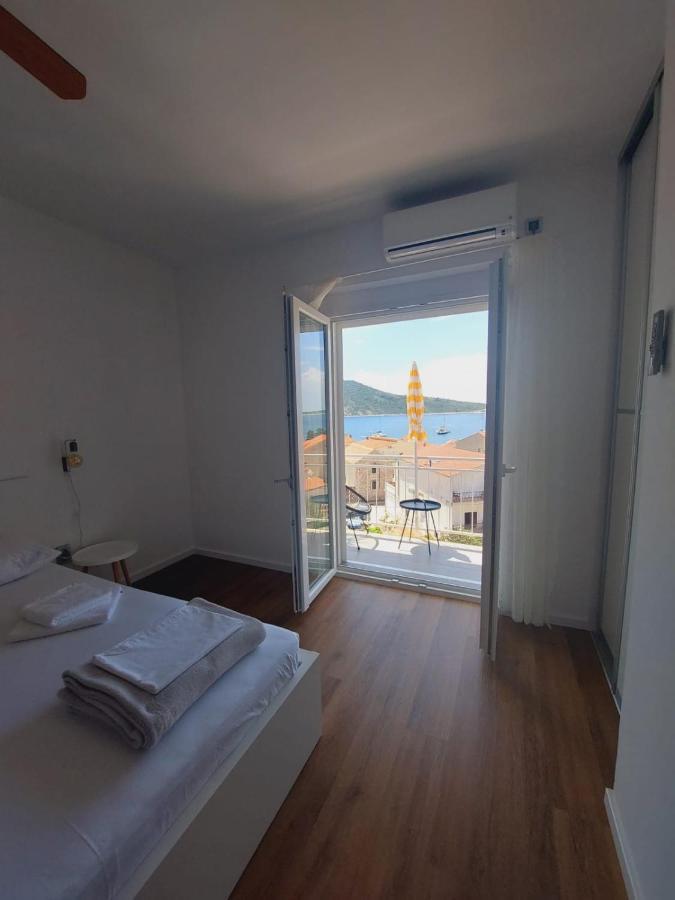 Vinko Rooms Primošten Exterior foto