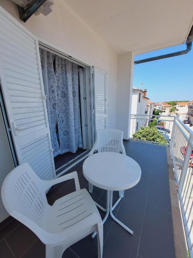 Vinko Rooms Primošten Exterior foto