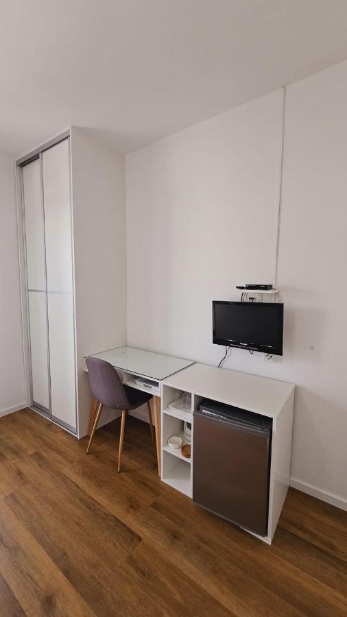 Vinko Rooms Primošten Exterior foto