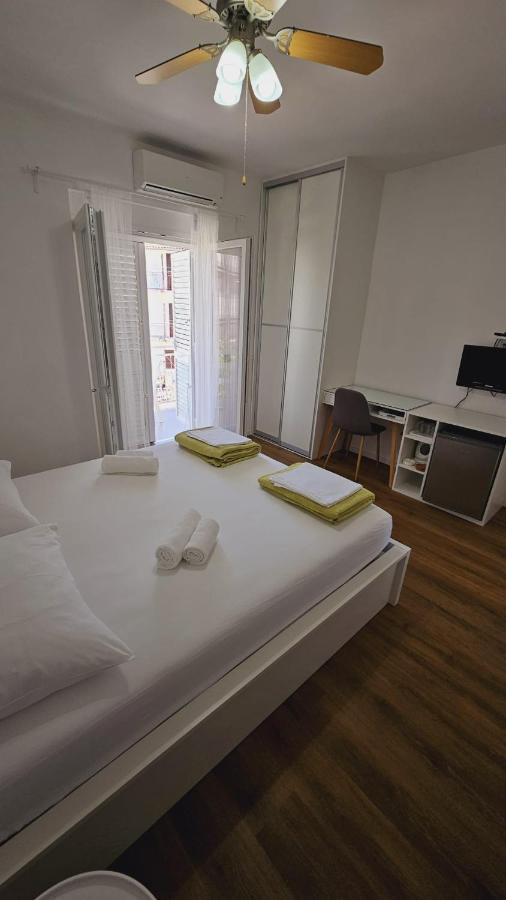 Vinko Rooms Primošten Exterior foto