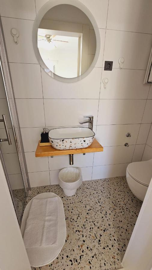 Vinko Rooms Primošten Exterior foto