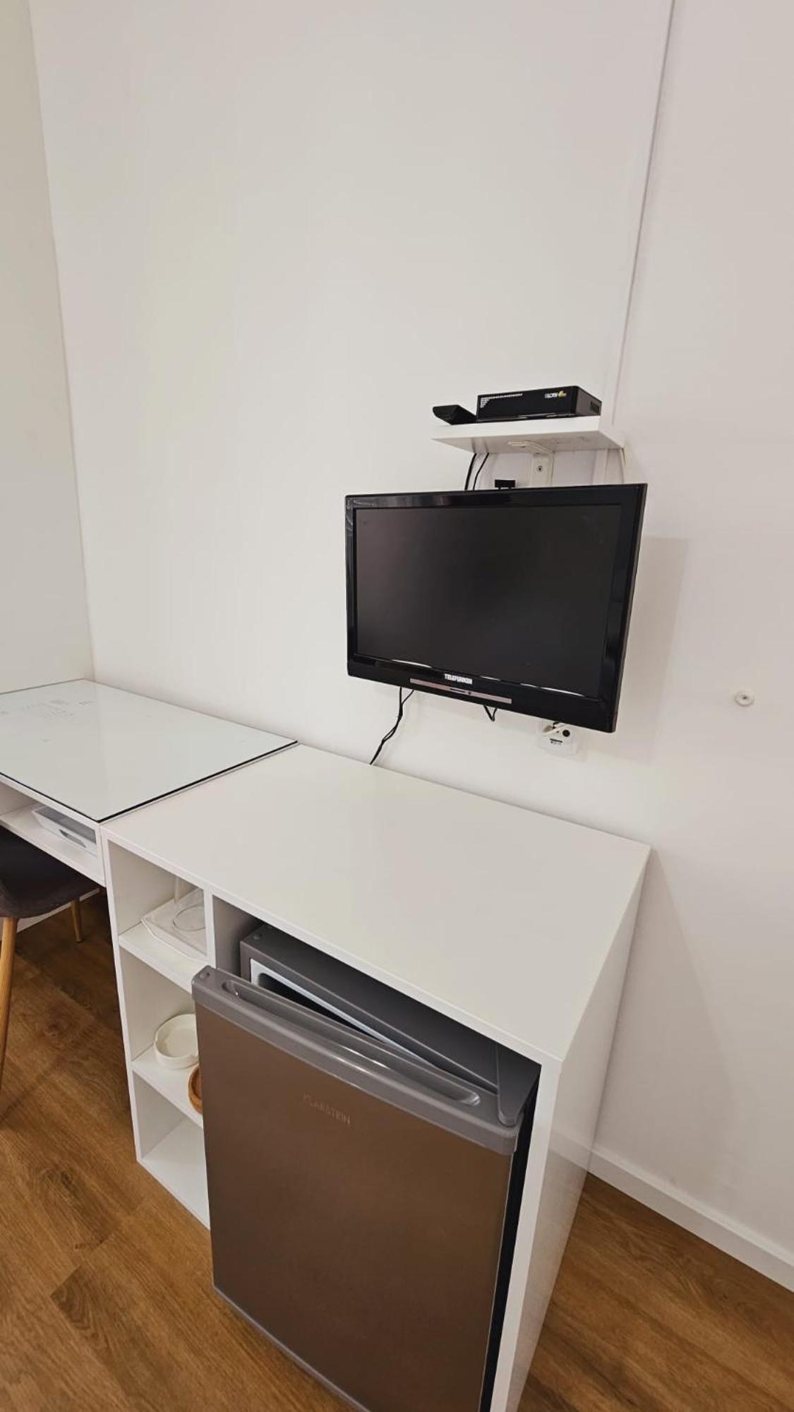 Vinko Rooms Primošten Exterior foto